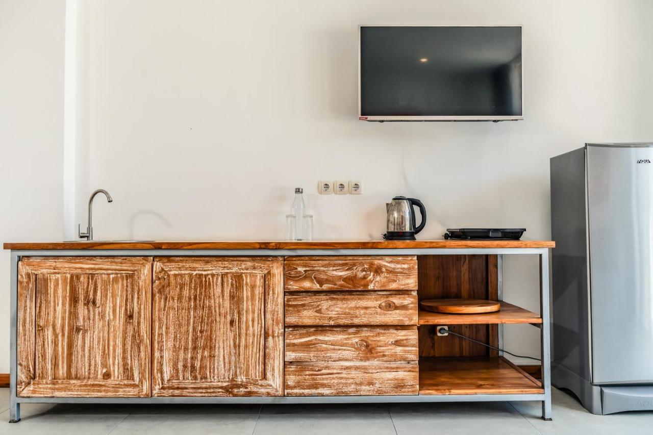 Komodo Suites Downtown Managed By Cpm Bali Labuan Bajo Zewnętrze zdjęcie
