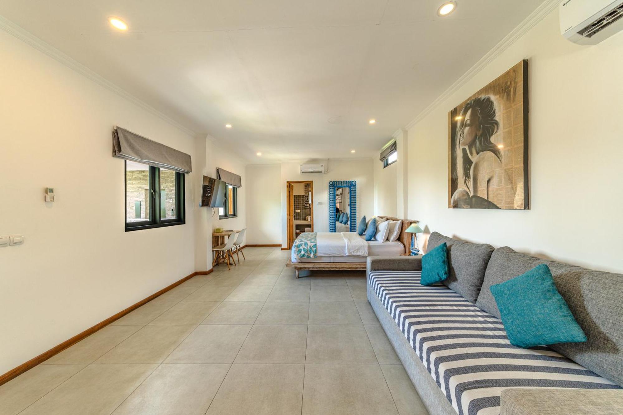 Komodo Suites Downtown Managed By Cpm Bali Labuan Bajo Zewnętrze zdjęcie