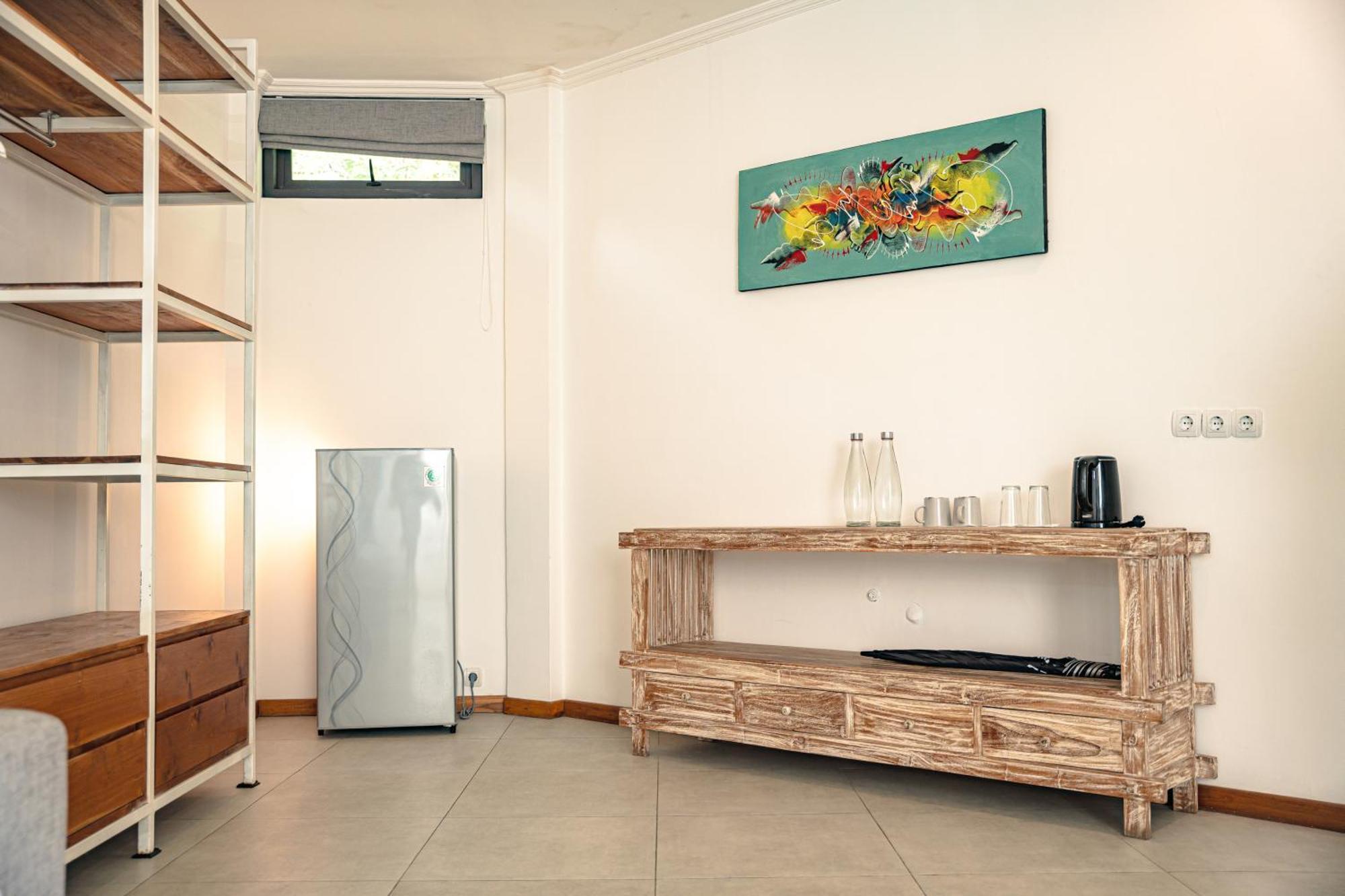 Komodo Suites Downtown Managed By Cpm Bali Labuan Bajo Zewnętrze zdjęcie