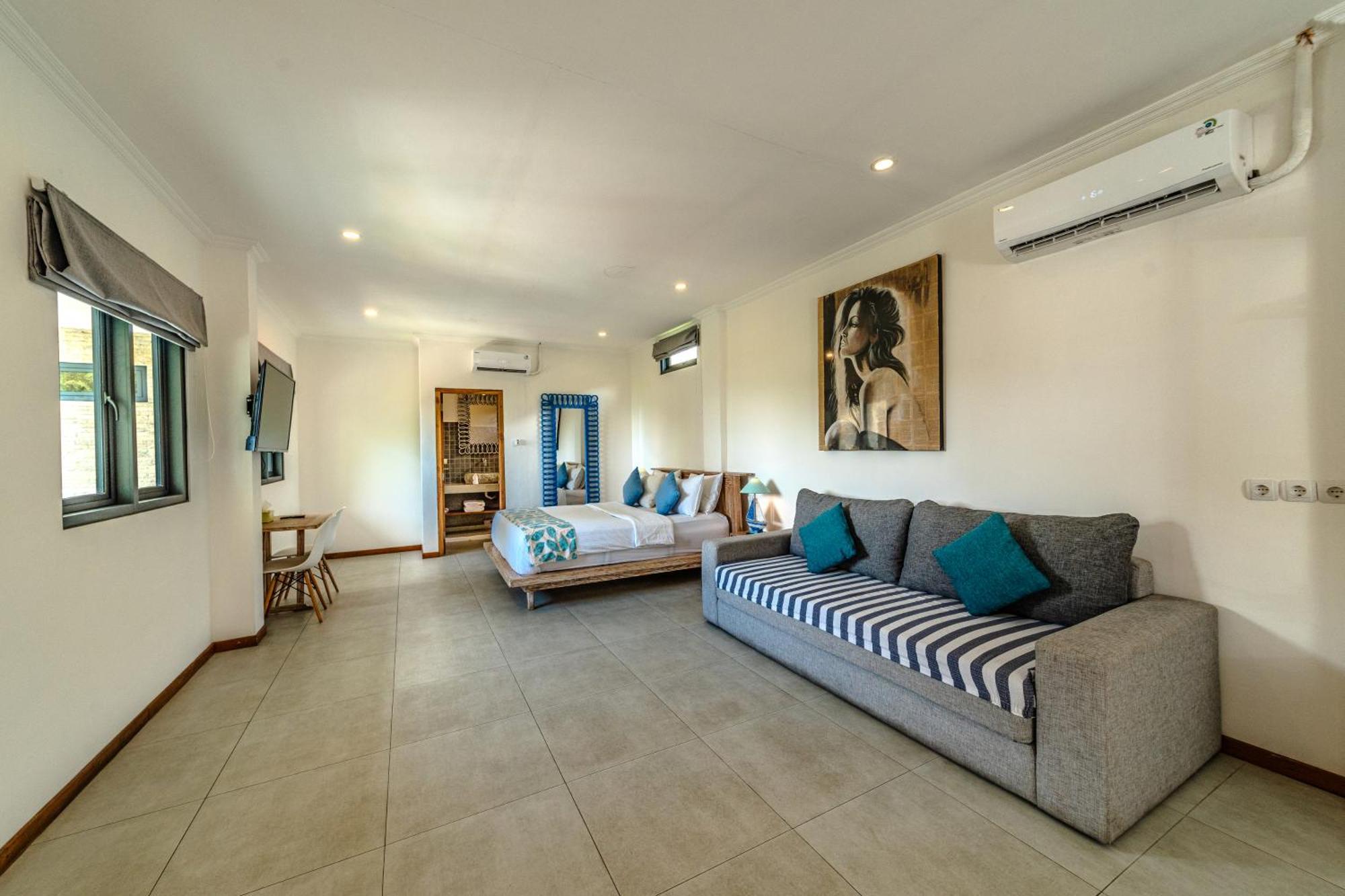 Komodo Suites Downtown Managed By Cpm Bali Labuan Bajo Zewnętrze zdjęcie