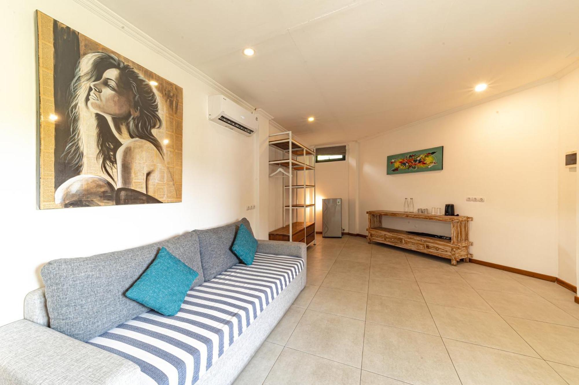 Komodo Suites Downtown Managed By Cpm Bali Labuan Bajo Zewnętrze zdjęcie