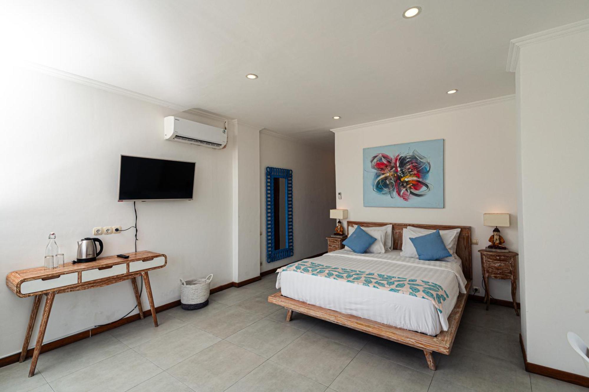 Komodo Suites Downtown Managed By Cpm Bali Labuan Bajo Zewnętrze zdjęcie
