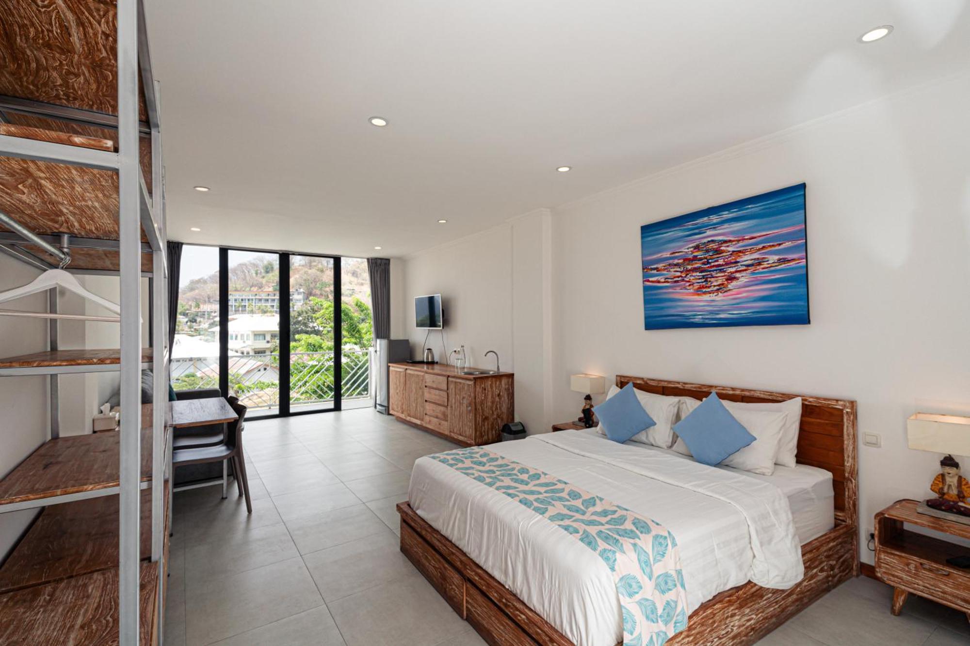 Komodo Suites Downtown Managed By Cpm Bali Labuan Bajo Zewnętrze zdjęcie